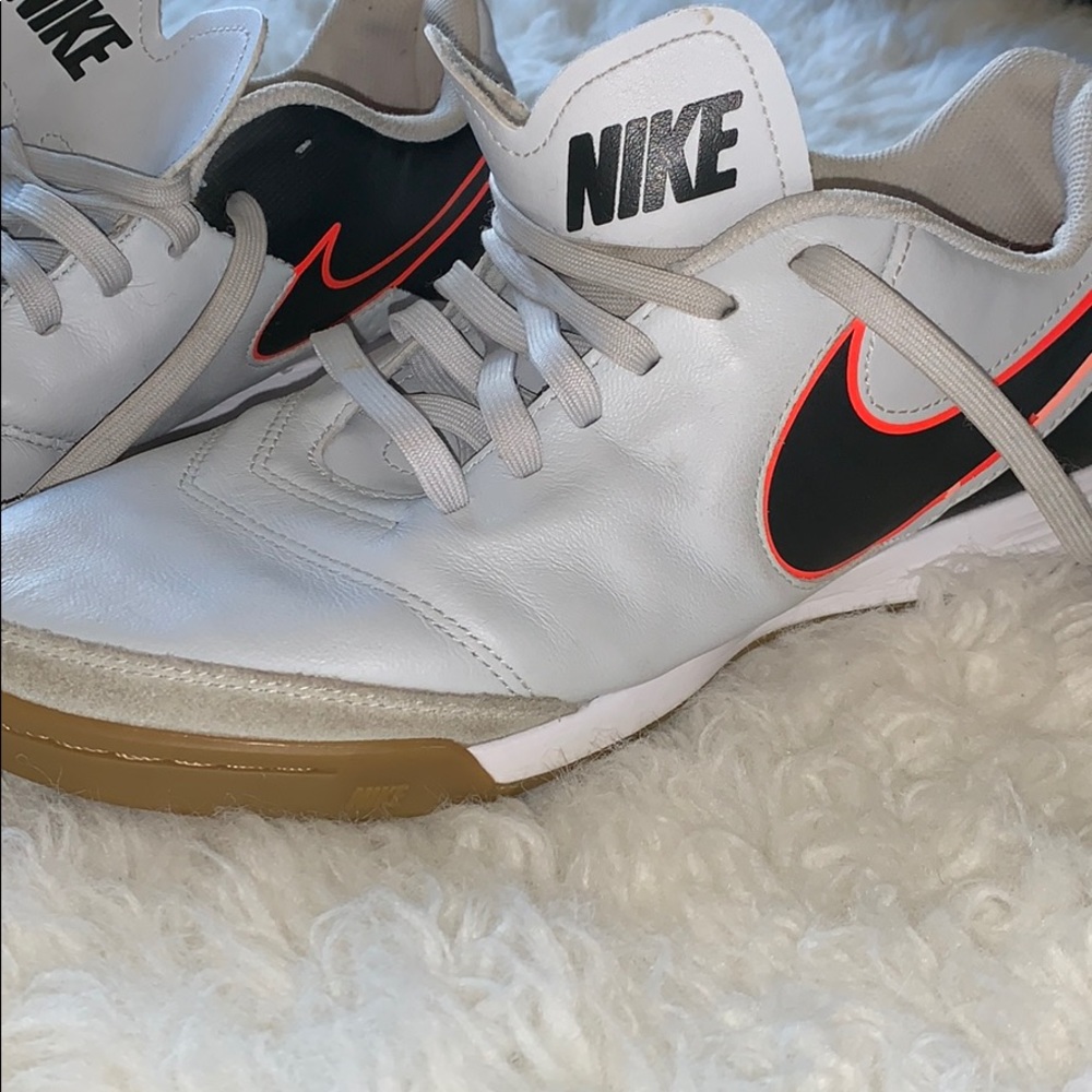 Nike Tiempo